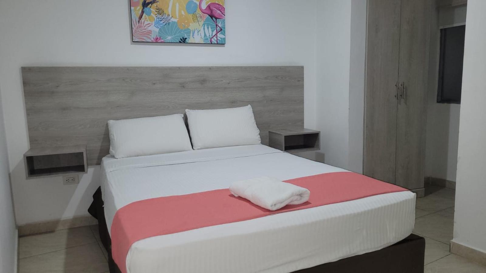 Hotel Inara Spa จีราร์ดอท ภายนอก รูปภาพ